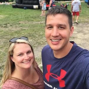 Meet your Posher, Max